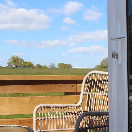 The Old Workshop - A Cosy Country Retreat Villa Gloucester Luaran gambar
